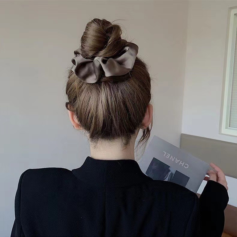3 luxe satijnen haar scrunchie - Travel Accessories For Elderly recensie en prijs